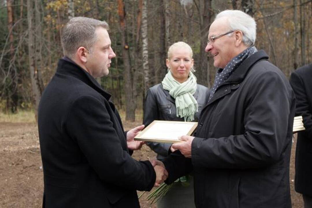 Vilnius–Kaunas: lietuviškomis dešromis grįsta magistralė