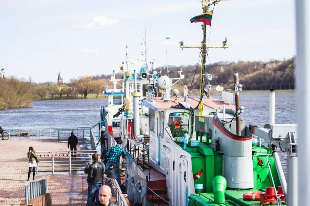 Laivai pakėlė inkarus kelionei Nemunu – startavo laivybos sezonas