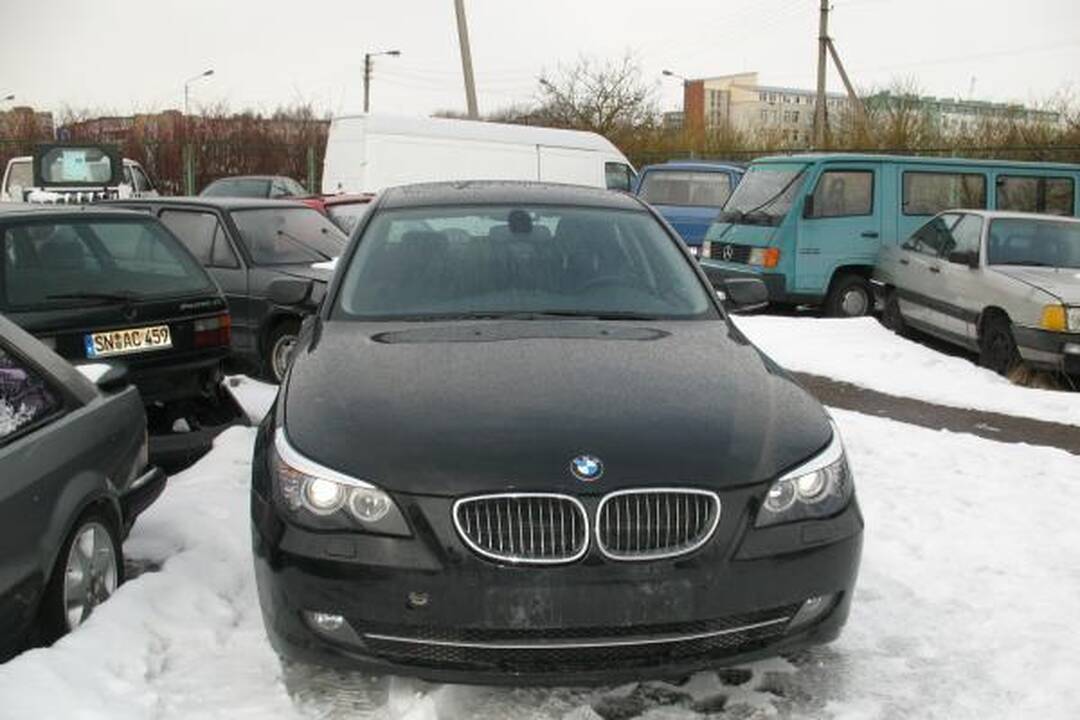 Policijos laimikis - 7 užsienyje vogti automobiliai