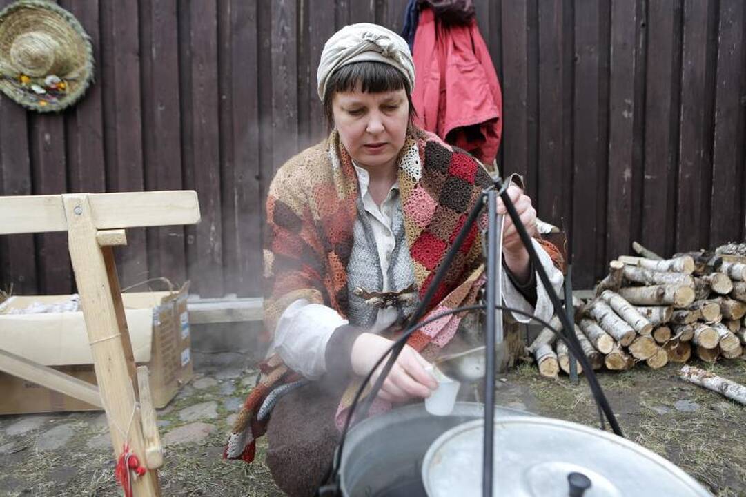 Atvelykis Klaipėdoje persipynė su amatų švente 