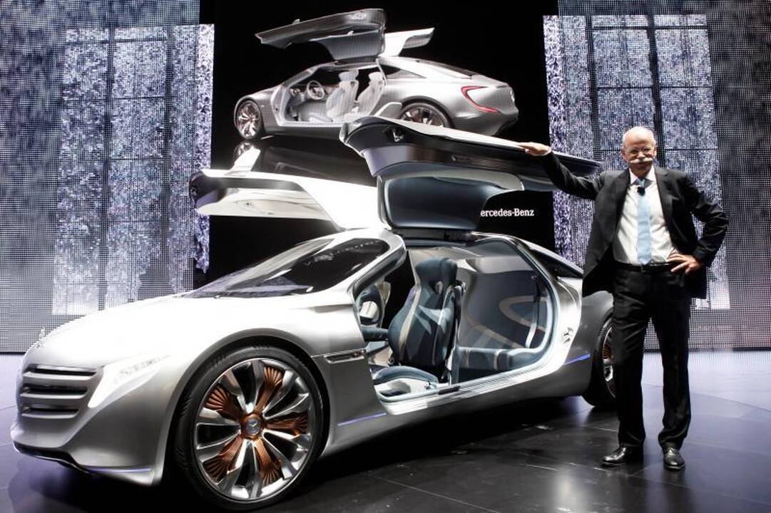 Frankfurto automobilių paroda: it iš kosmoso „Mercedes Benz F125“