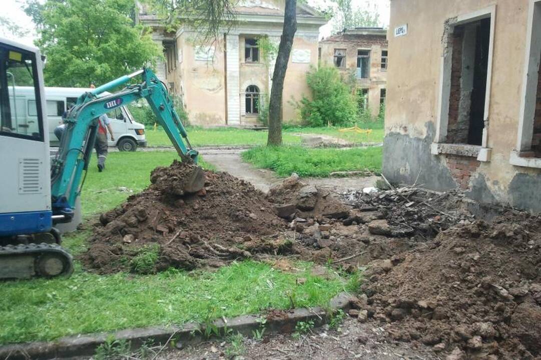 „Božolė“ choro pinigai išleisti langams ir kanalizacijai