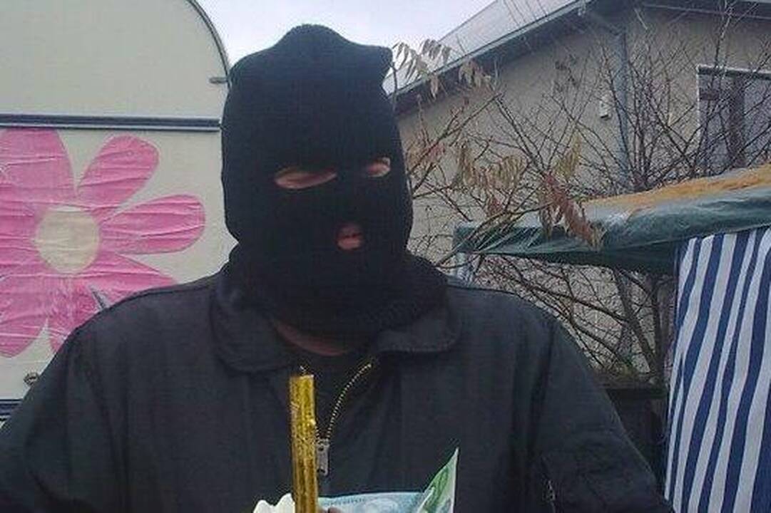 N.Venckienės ir jos artimųjų sekti nurodytas sąrašas buvo ilgas 