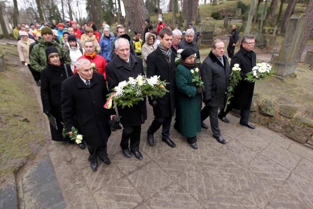 „Gyvybės ir mirties kelią“ atkartojo tūkstančiai bėgikų