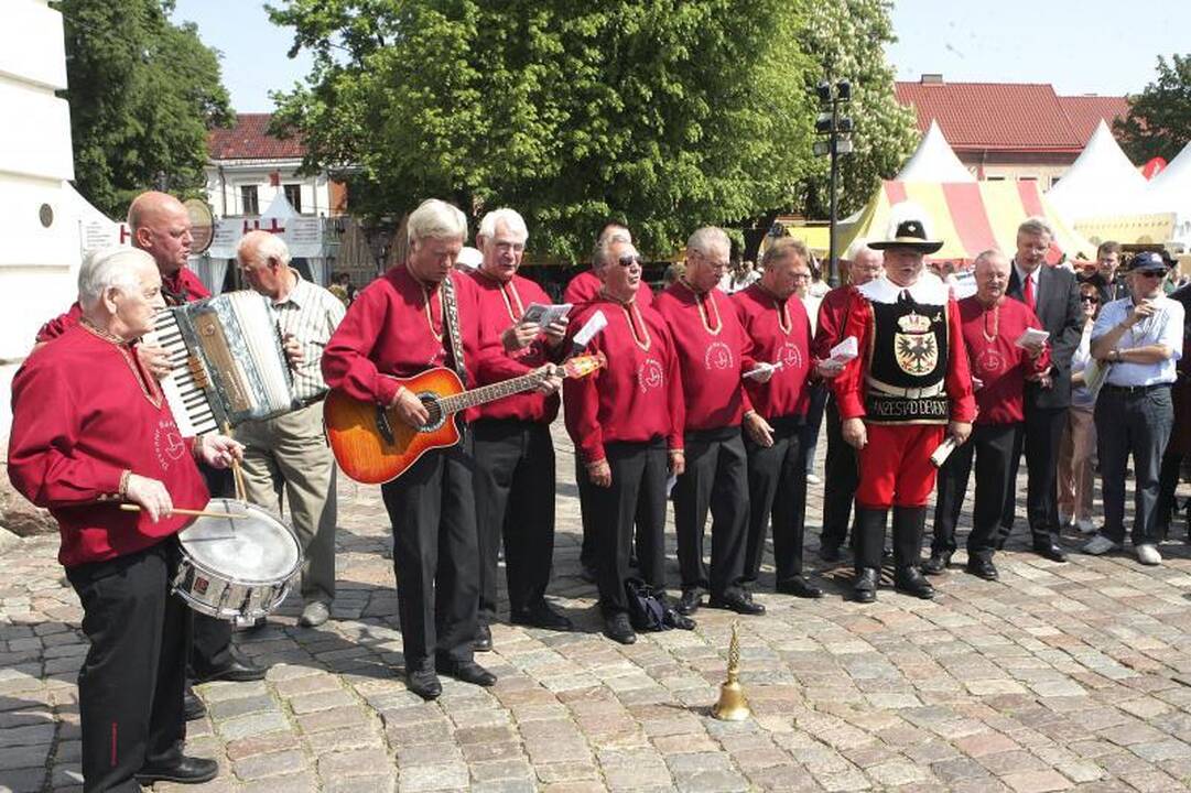 Hanzos turgus: nuo lietuviško vaško iki olandiškų klumpių