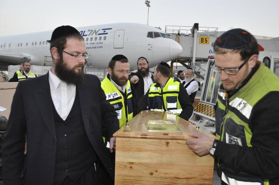 Izraelio ekspertai kritikuoja Prancūzijos policijos apsiaustį Tulūzoje