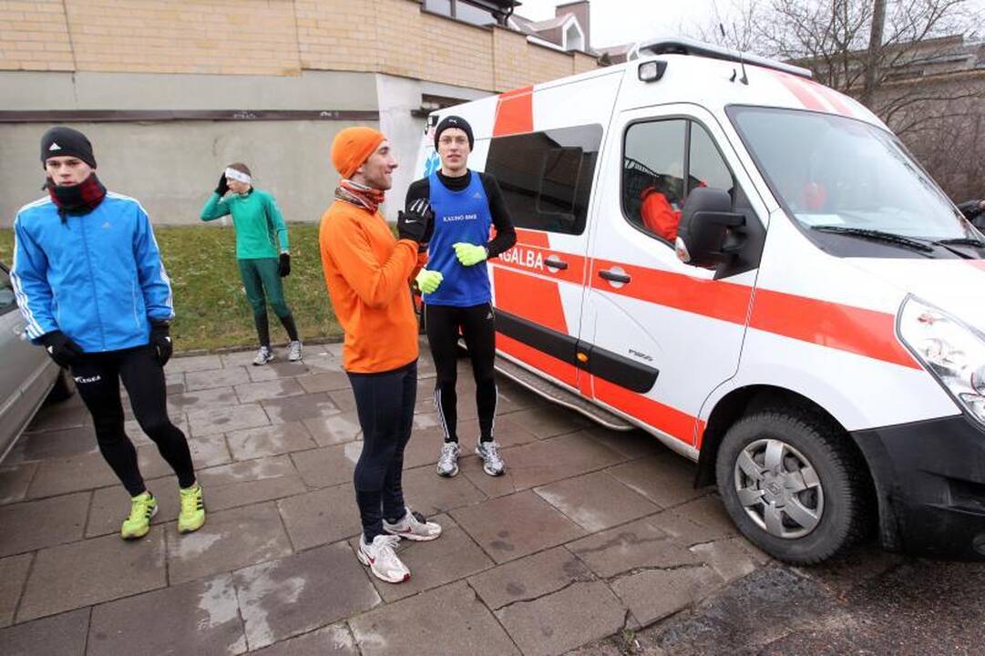 „Gyvybės ir mirties kelią“ atkartojo tūkstančiai bėgikų