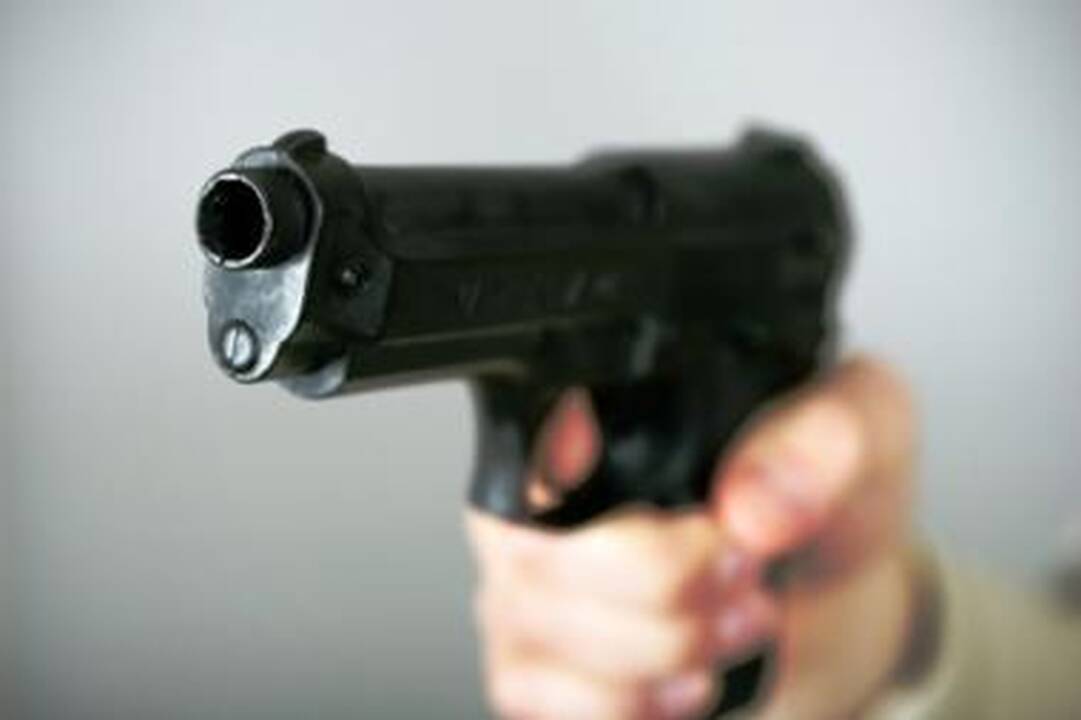Aiškėja tragedijos Šilutėje aplinkybės: tėvas pirmiausia nušovė dukrą