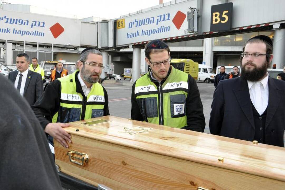 Izraelio ekspertai kritikuoja Prancūzijos policijos apsiaustį Tulūzoje