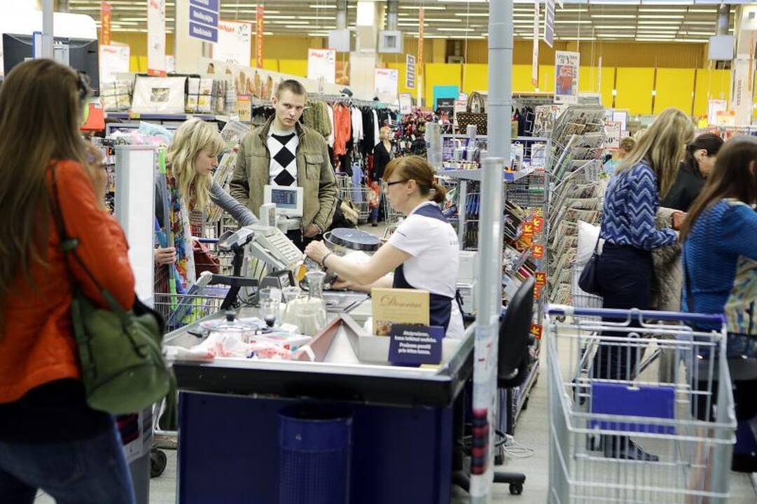 Klaipėdos „Akropolyje“ – nuolaidų medžioklė