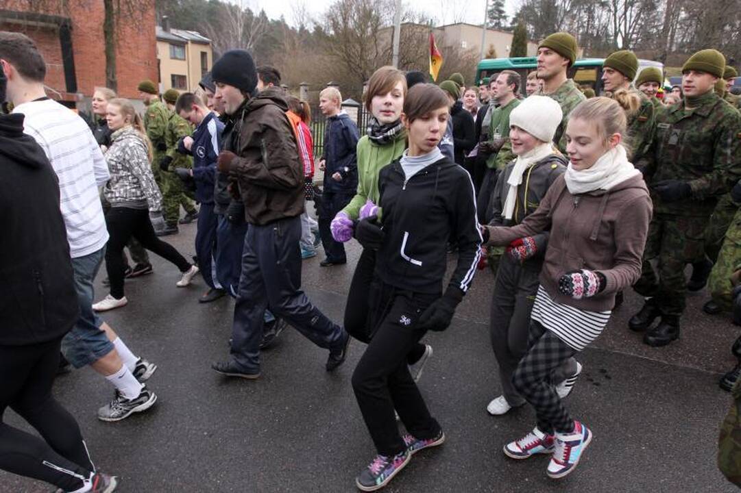 „Gyvybės ir mirties kelią“ atkartojo tūkstančiai bėgikų