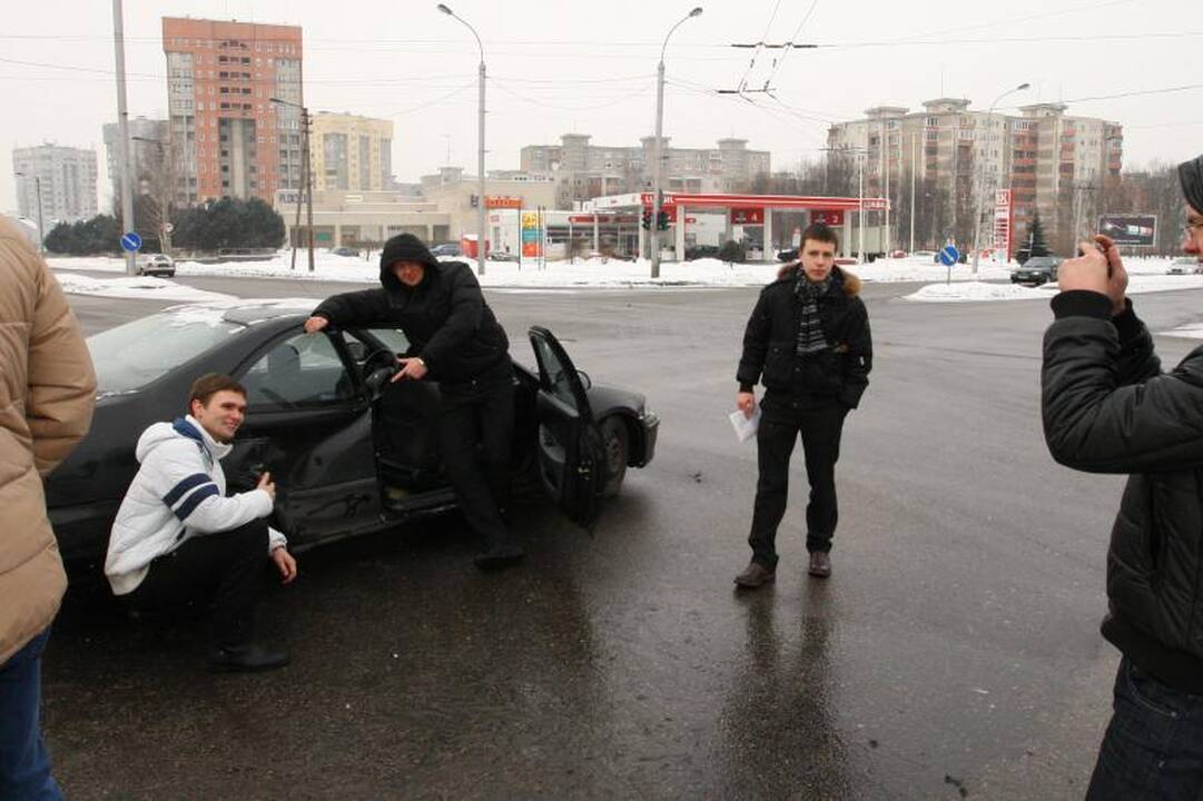 Seimo narys A.Dumčius pateko į avariją  