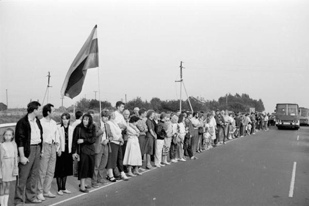 Šiemet minimas „Baltijos kelio“ dvidešimtmetis