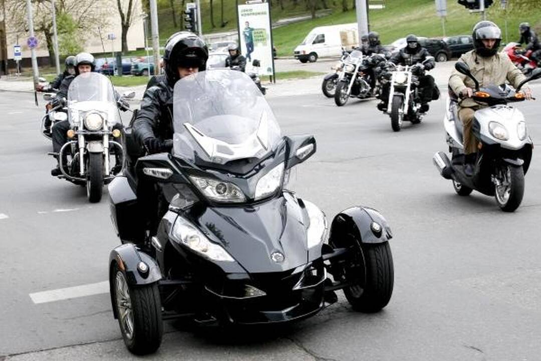 Vilniuje riaumojo tūkstančių motociklų motorai