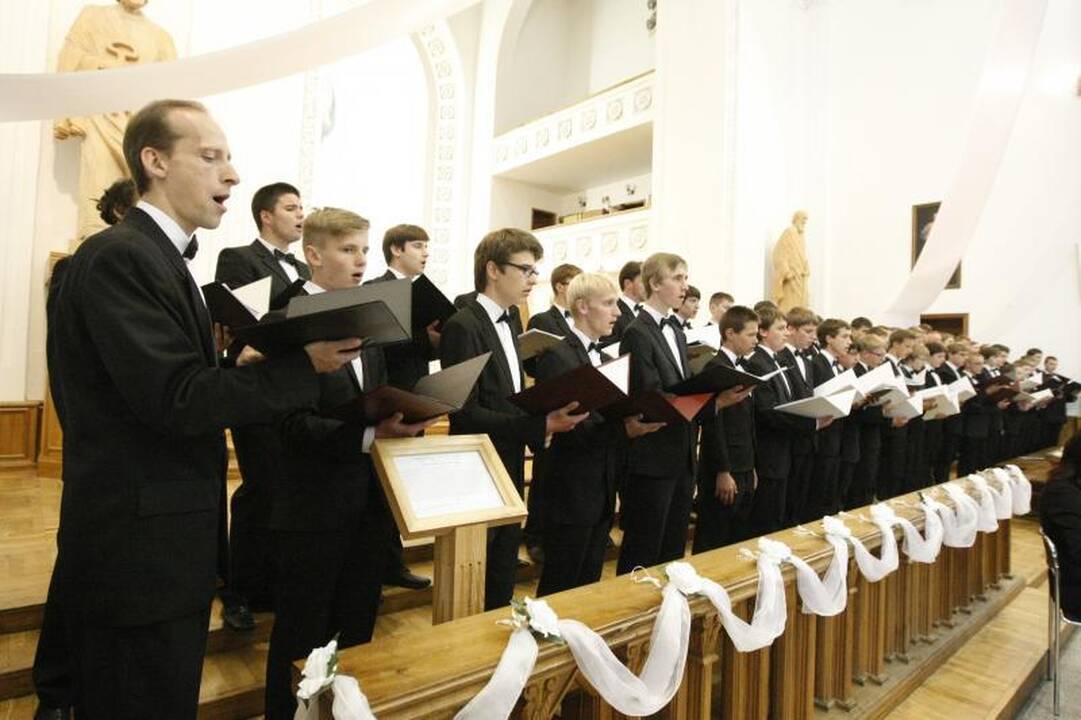 Lietuvos berniukų balsai skambėjo Klaipėdos bažnyčioje