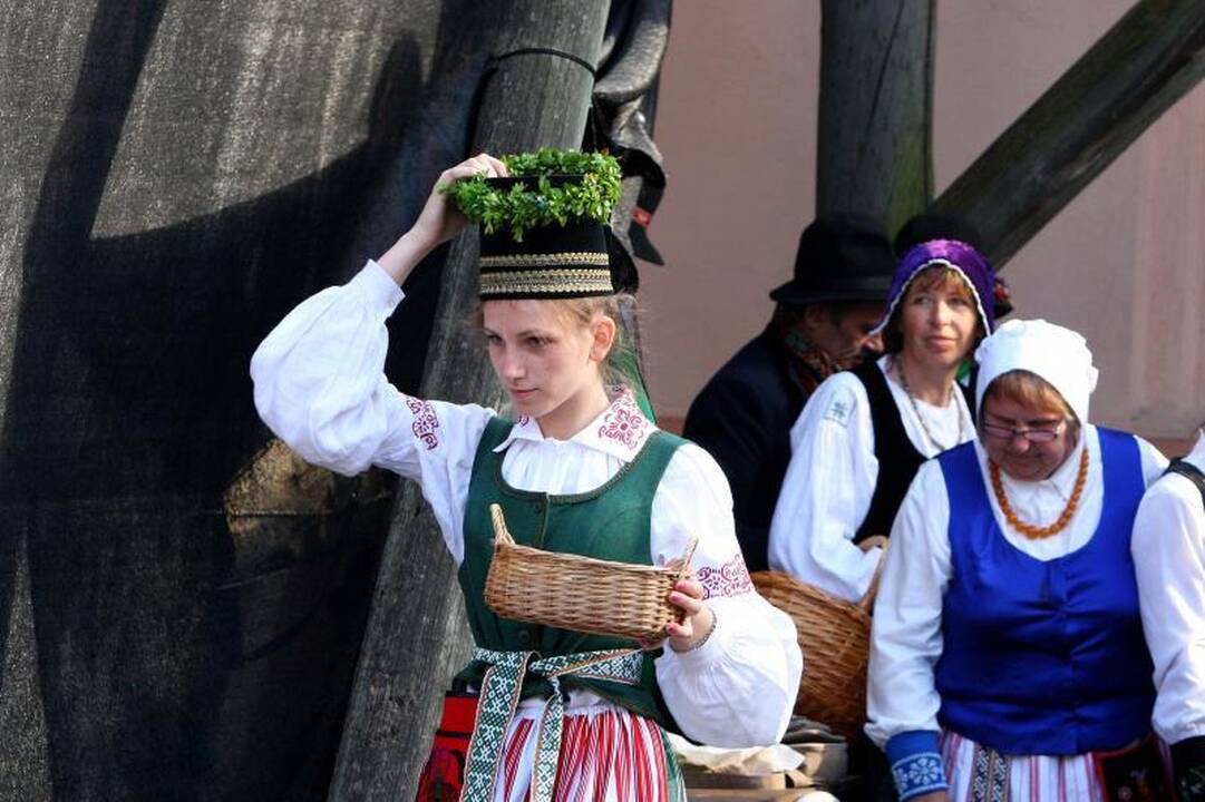 Festivalis „Atataria lamzdžiai“ gaivina vestuvių tradicijas