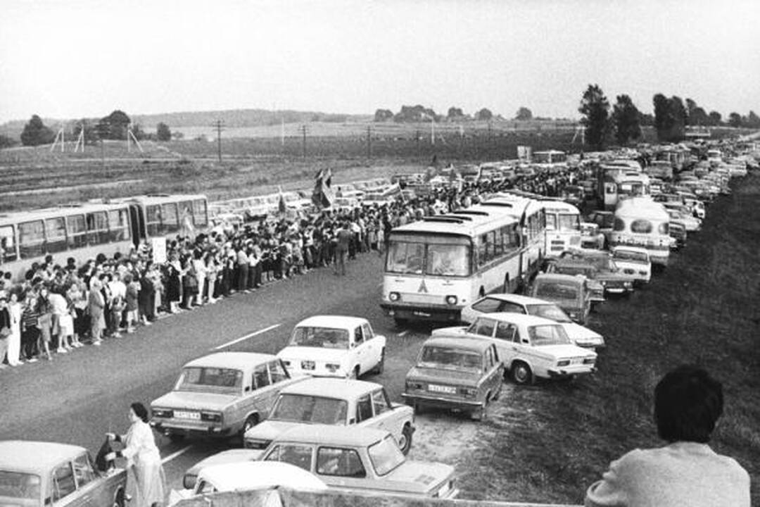 Šiemet minimas „Baltijos kelio“ dvidešimtmetis