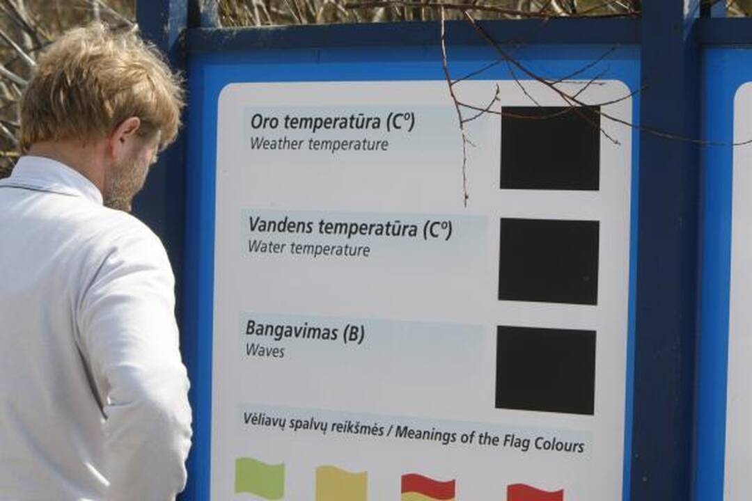 Klaipėdiečiai atidarė paplūdimių sezoną