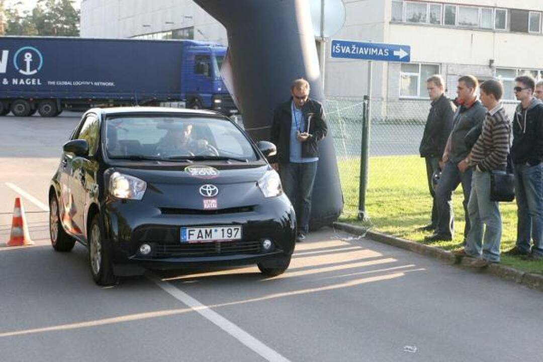 Versliems kinams - lietuvių prekybininkų kerštas?