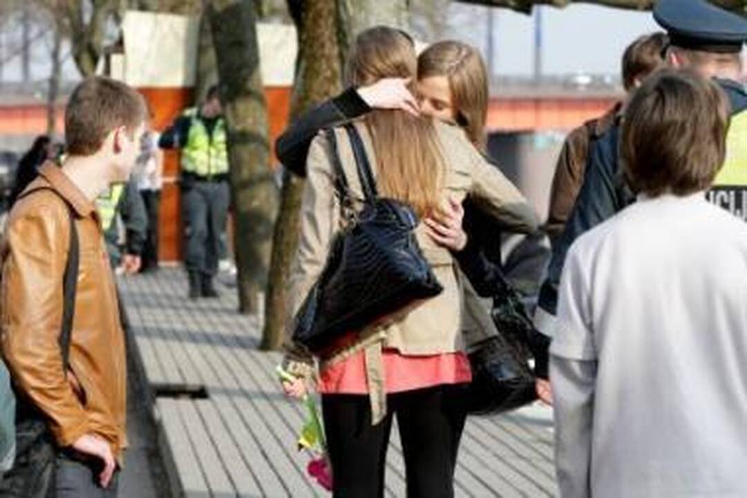 Aplankė: amfiteatre pramogaujantis jaunimas perlenkė lazdą, todėl sulaukė pareigūnų vizito.