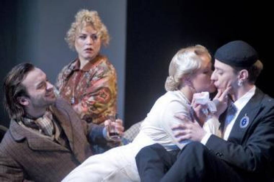 Lietuvių teatro vitrinoje – penkiolika premjerų