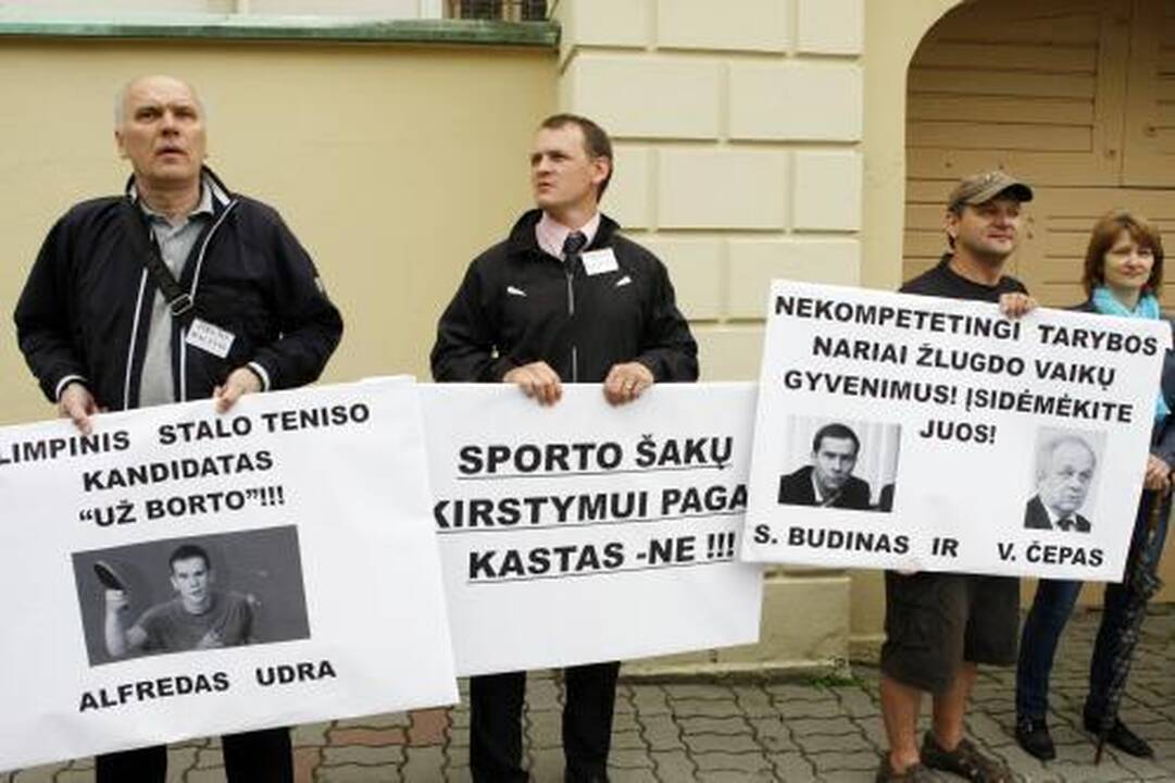 Žaidynių atidarymą lydės piketas