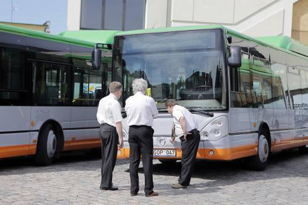 Po miestą – naujais autobusais