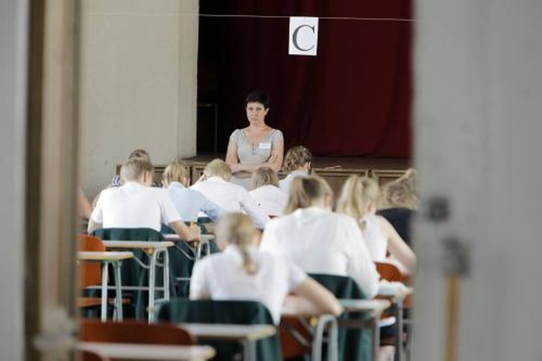 Egzaminas pareikalavo jėgų
