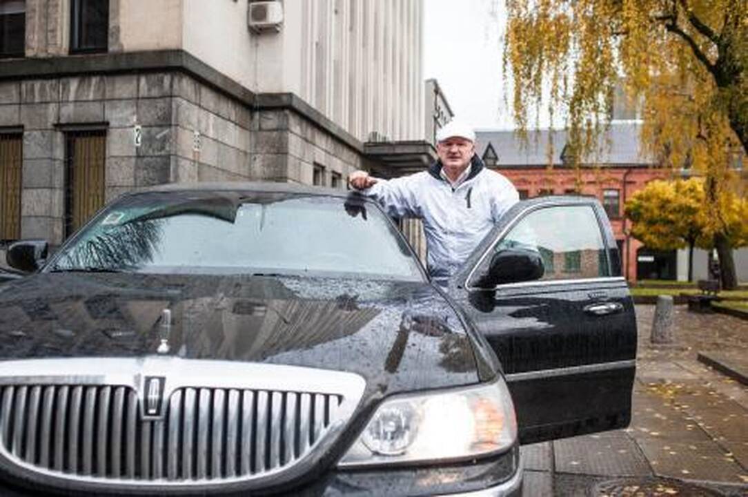 Iš darbo atleistas emigrantų vedlys merą kaltina susidorojimu