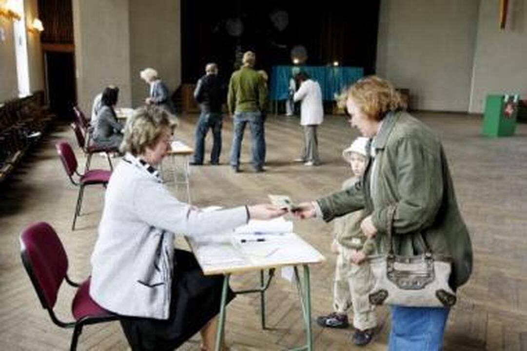 Pareiga: klaipėdiečiai balsuoti galėjo nuo 7 valandos ryto.