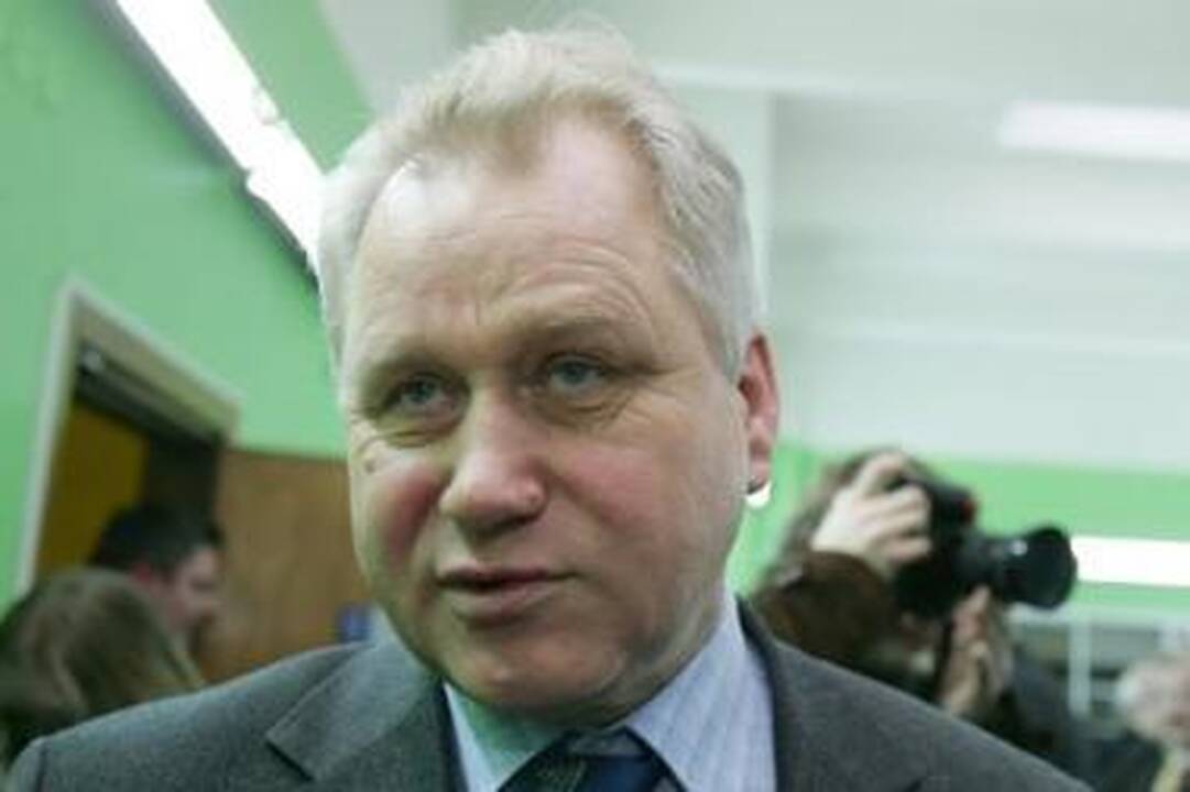 Suspėjo: vos tik imtasi jo veiklos tyrimo, "Vilniaus troleibusų" vadovas J.Bagdonavičius išėjo atostogų.