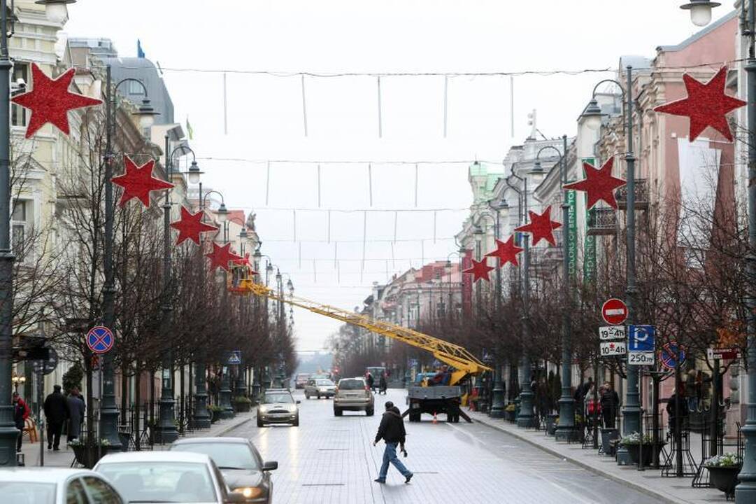 Vilnius per šventes puošis pernykščiu rūbu