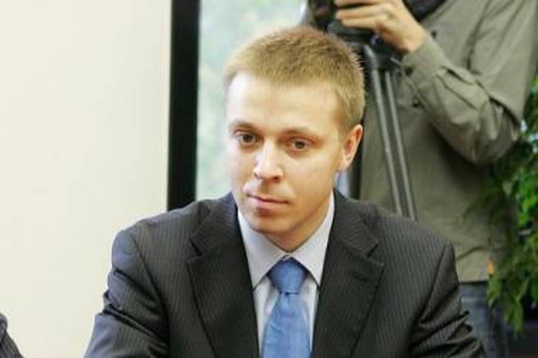 "Žalgirio" laivas skęsta toliau