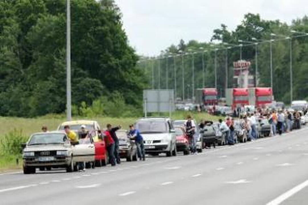 Naujas mokestis kelia protestų bangą