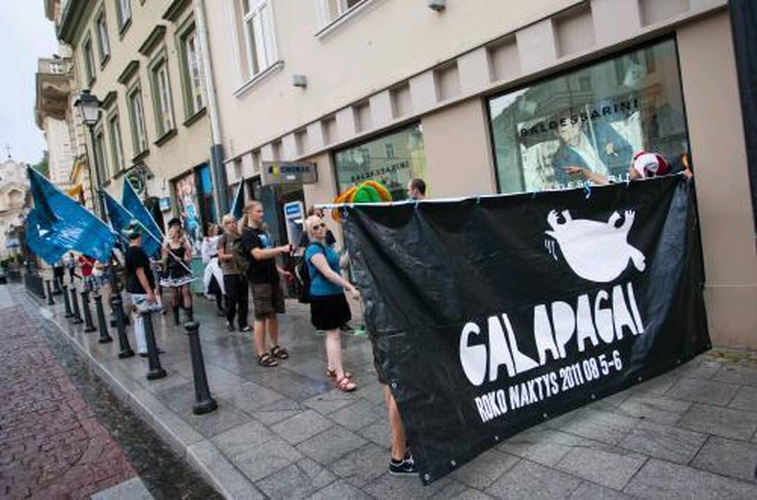 "Galapagai" žiemos miegu nemiega