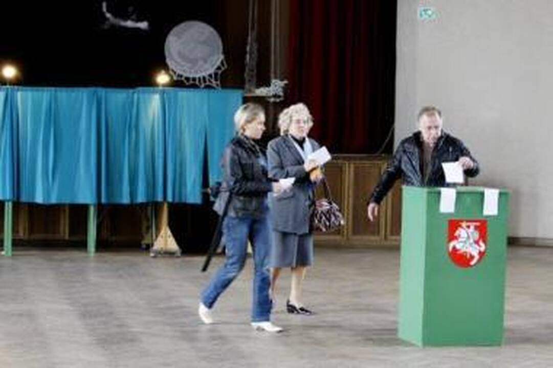 Vieningi: daugelis klaipėdiečių rinkimų dieną savo balsus atidavė naujajai šalies vadovei.