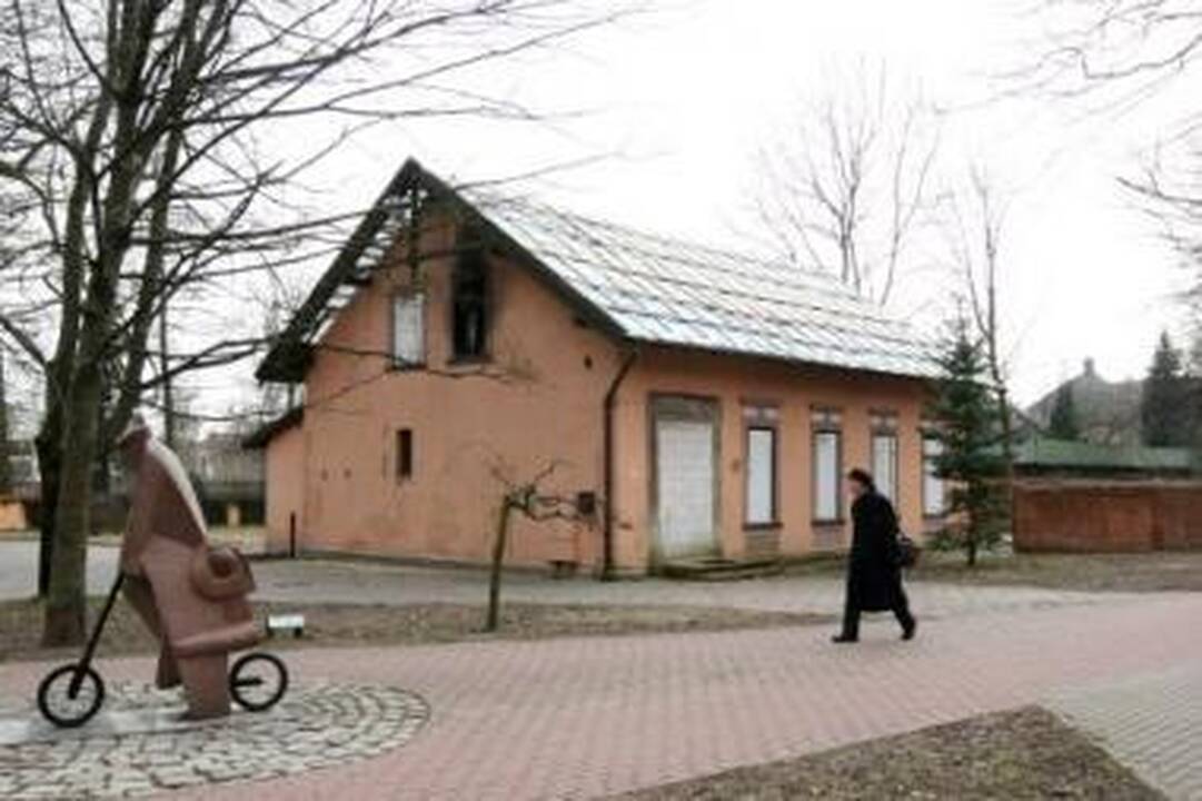 "Metų laikai" laukia pinigų