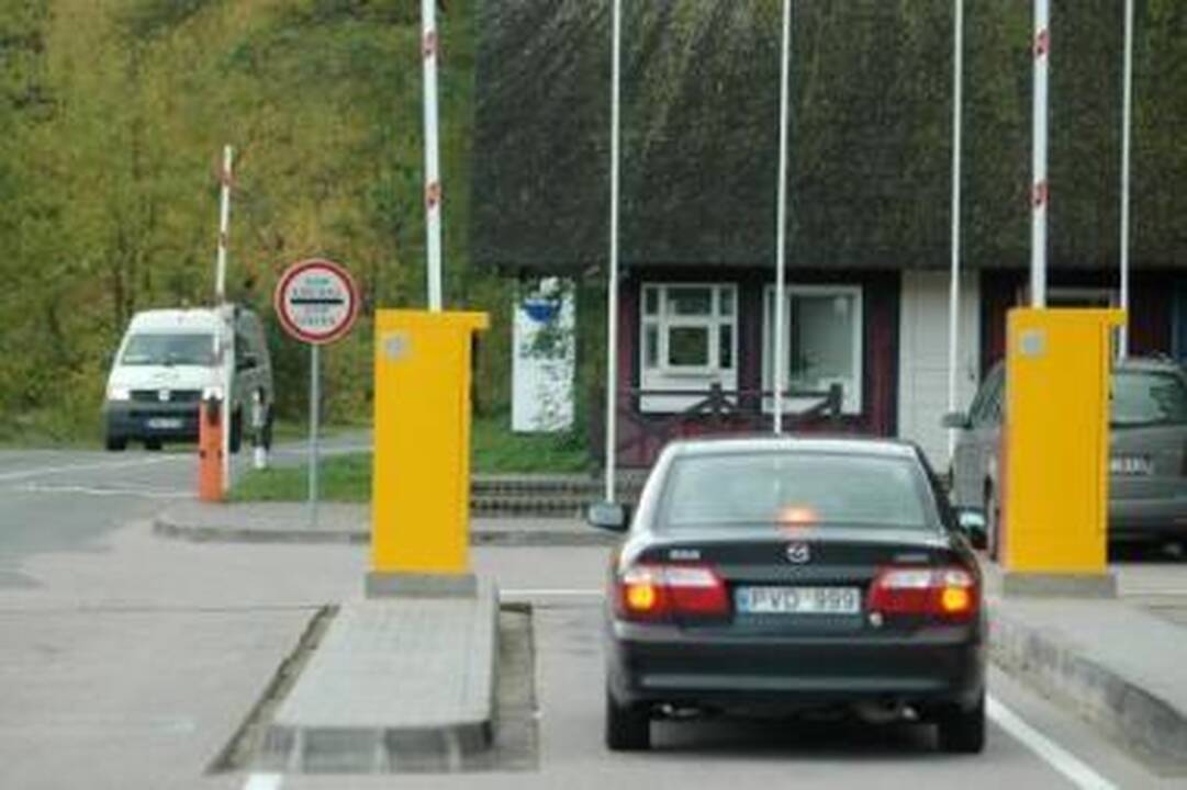 Įvažiavimas į Neringą atpigs