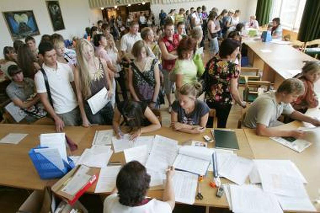 Lyderių pozicijų neužleidžia KTU ir VDU 