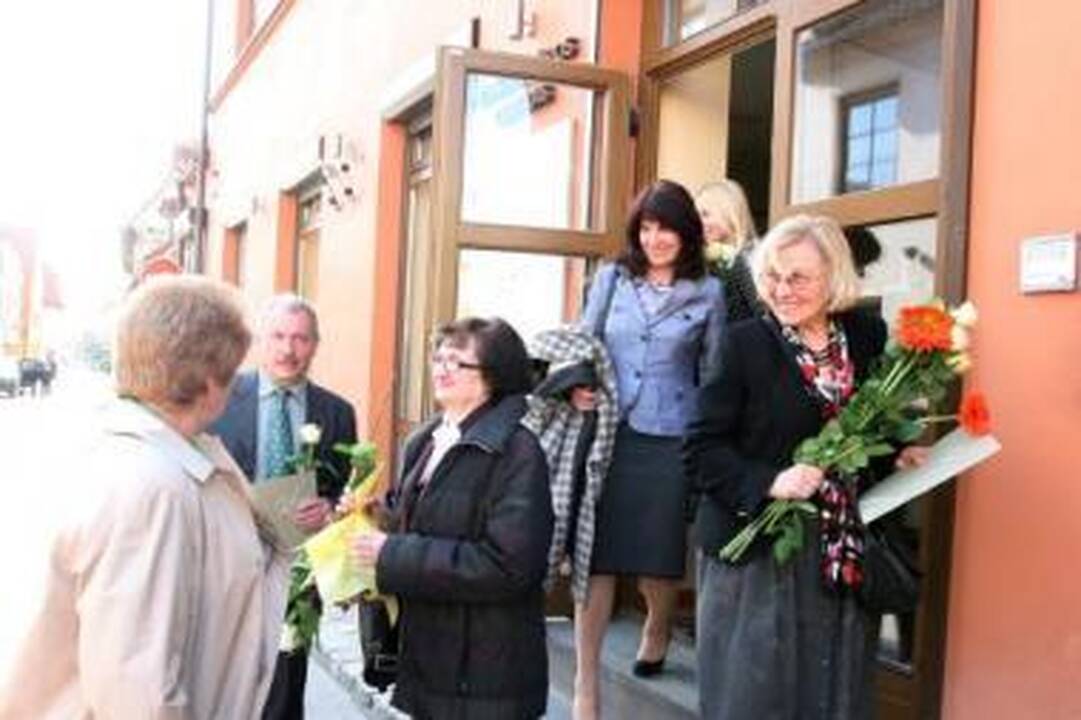 Nuotaika: po kuklios sveikinimo ceremonijos medikai skirstėsi gerai nusiteikę.