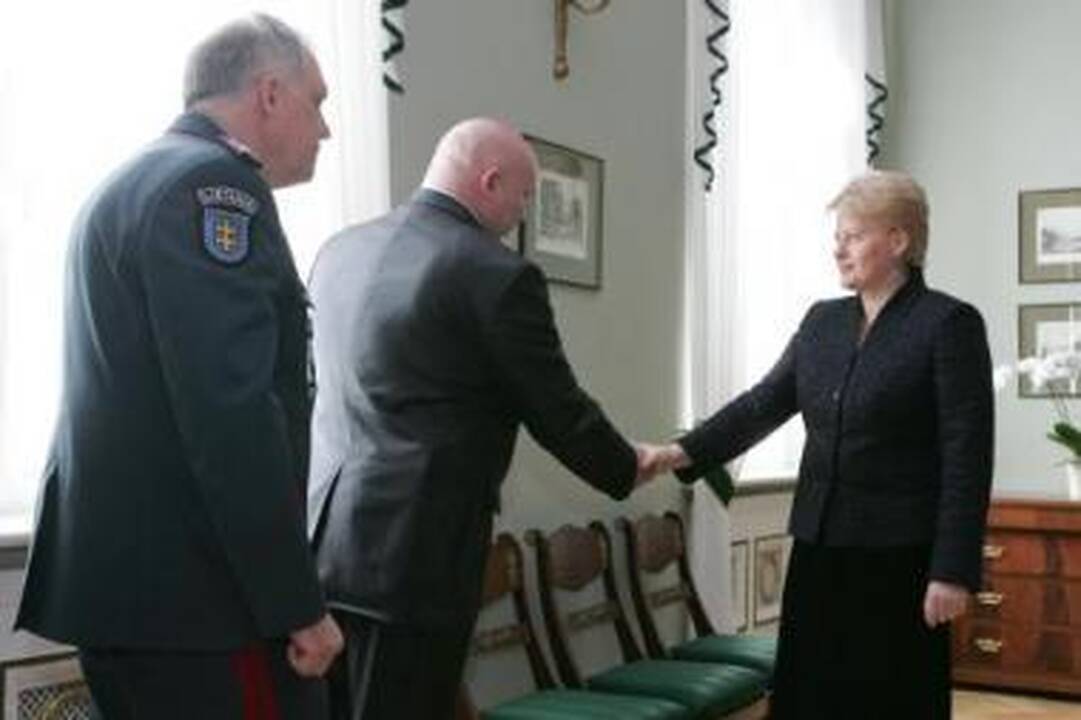 Skubu: Prezidentė paskatino Generalinę prokuratūrą ir policiją visus Kauno įvykius tirti kuo skubiau ir kuo viešiau.