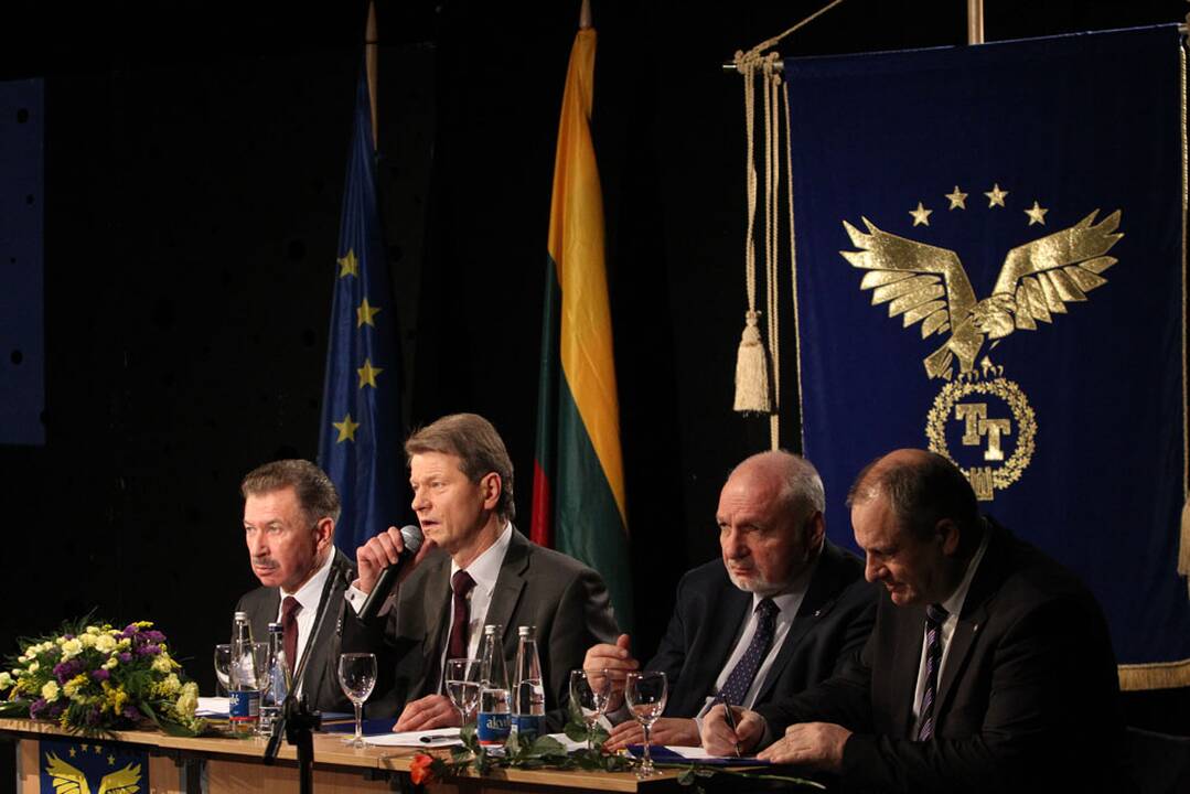 Partijos Tvarka ir teisingumas tarybos posėdis