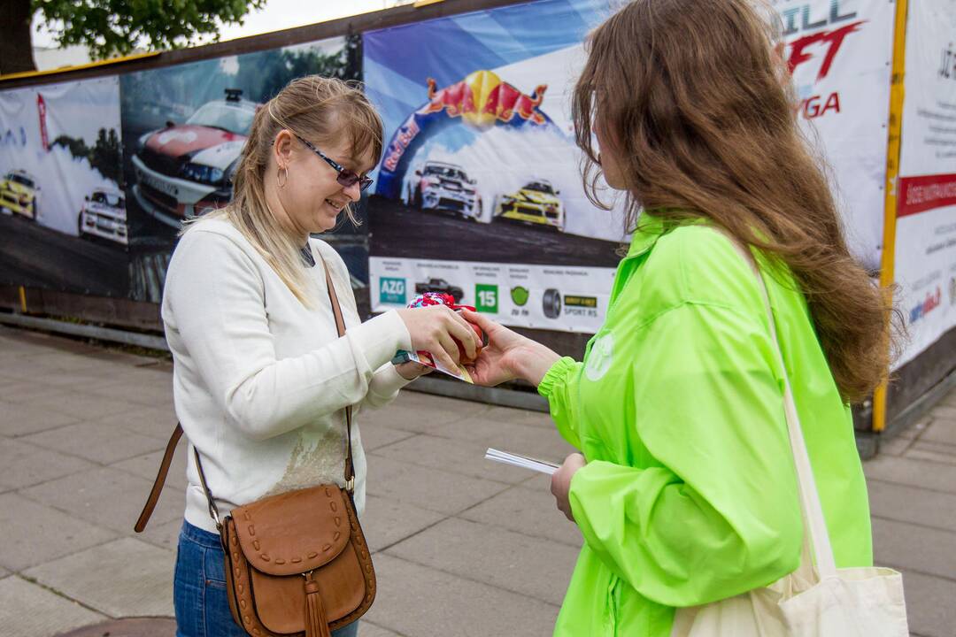 Akcija „Obuolys vietoj cigaretės“