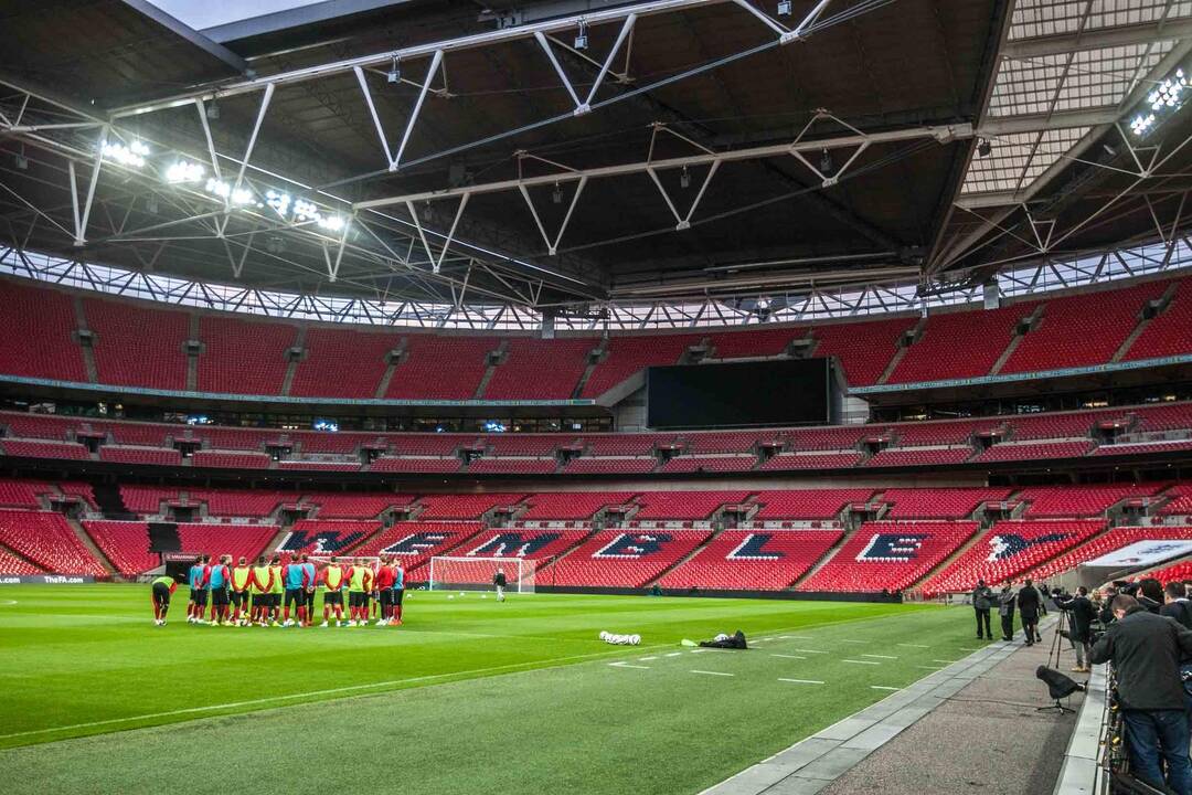 Lietuvos futbolo rinktinės treniruotė "Wembley" stadione