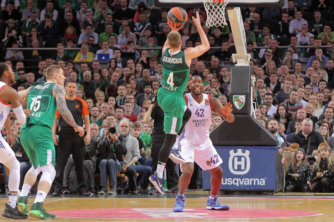Eurolyga: „Žalgiris“ – „Anadolu“ 68:76