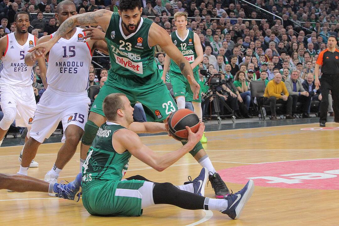 Eurolyga: „Žalgiris“ – „Anadolu“ 68:76