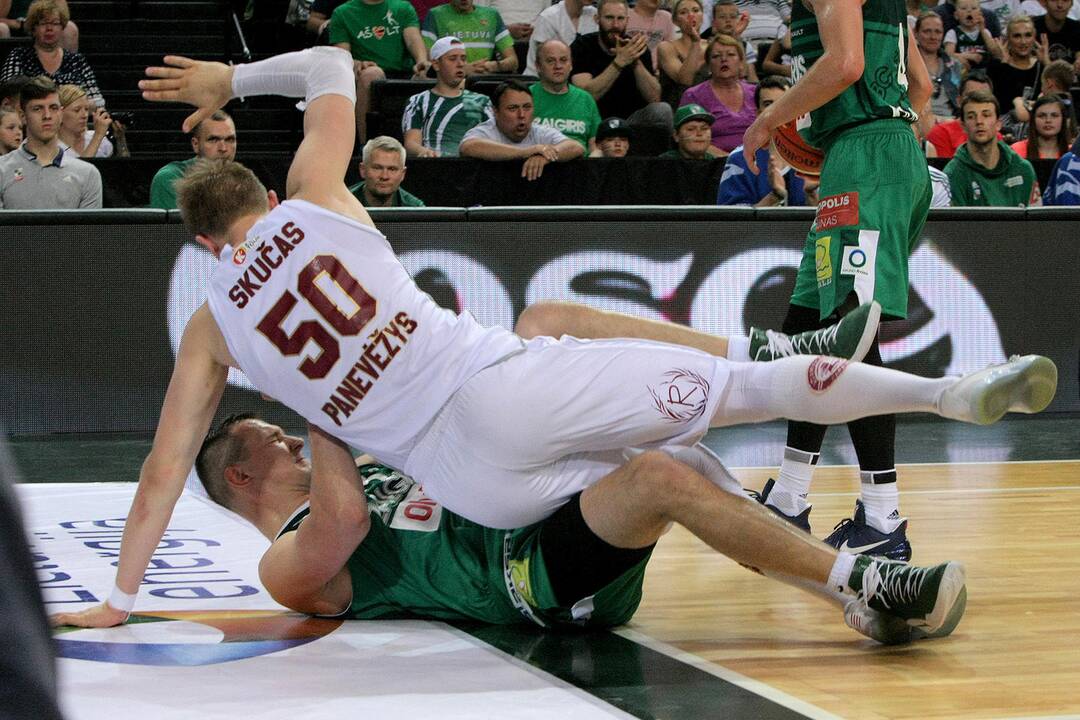 LKL finalas: „Žalgiris“ – „Lietkabelis“ 73:67