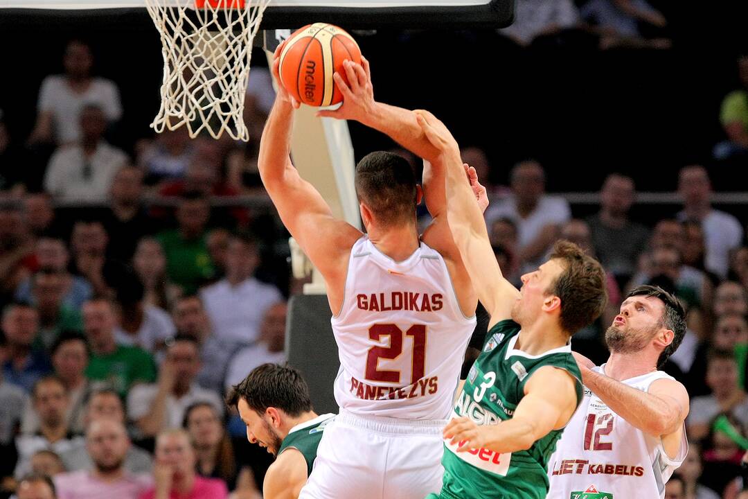 LKL finalas: „Žalgiris“ – „Lietkabelis“ 73:67