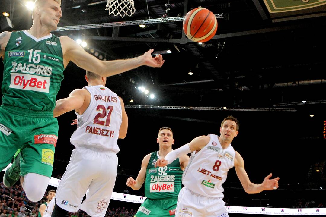 LKL finalas: „Žalgiris“ – „Lietkabelis“ 73:67