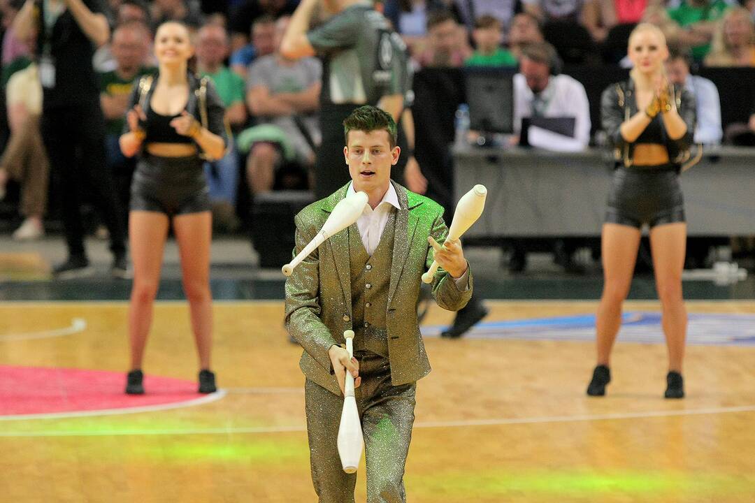 LKL finalas: „Žalgiris“ – „Lietkabelis“ 73:67